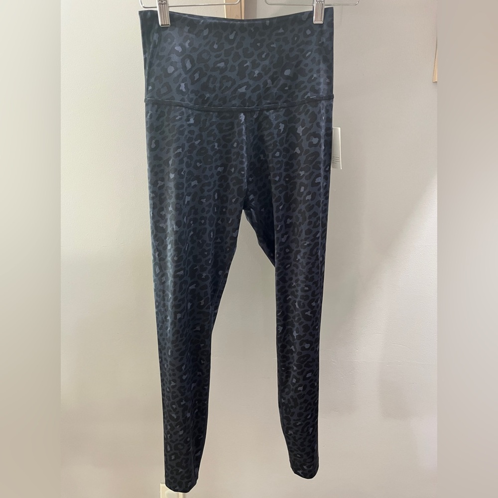 Beyond Yoga High Waisted Midi Legging Leopard Print LP3243